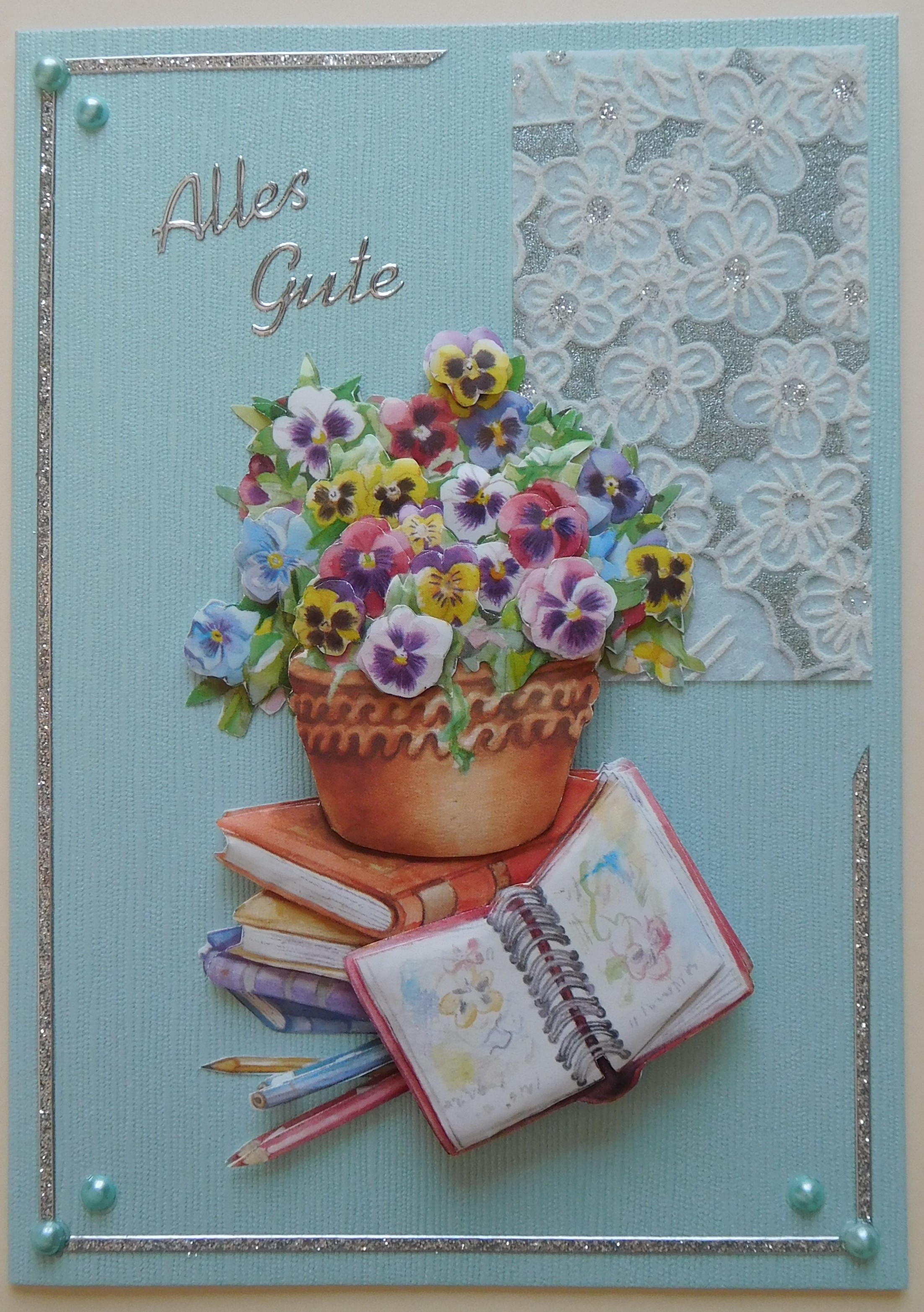 Alles Gute mit Stiefmütterchen & Büchern