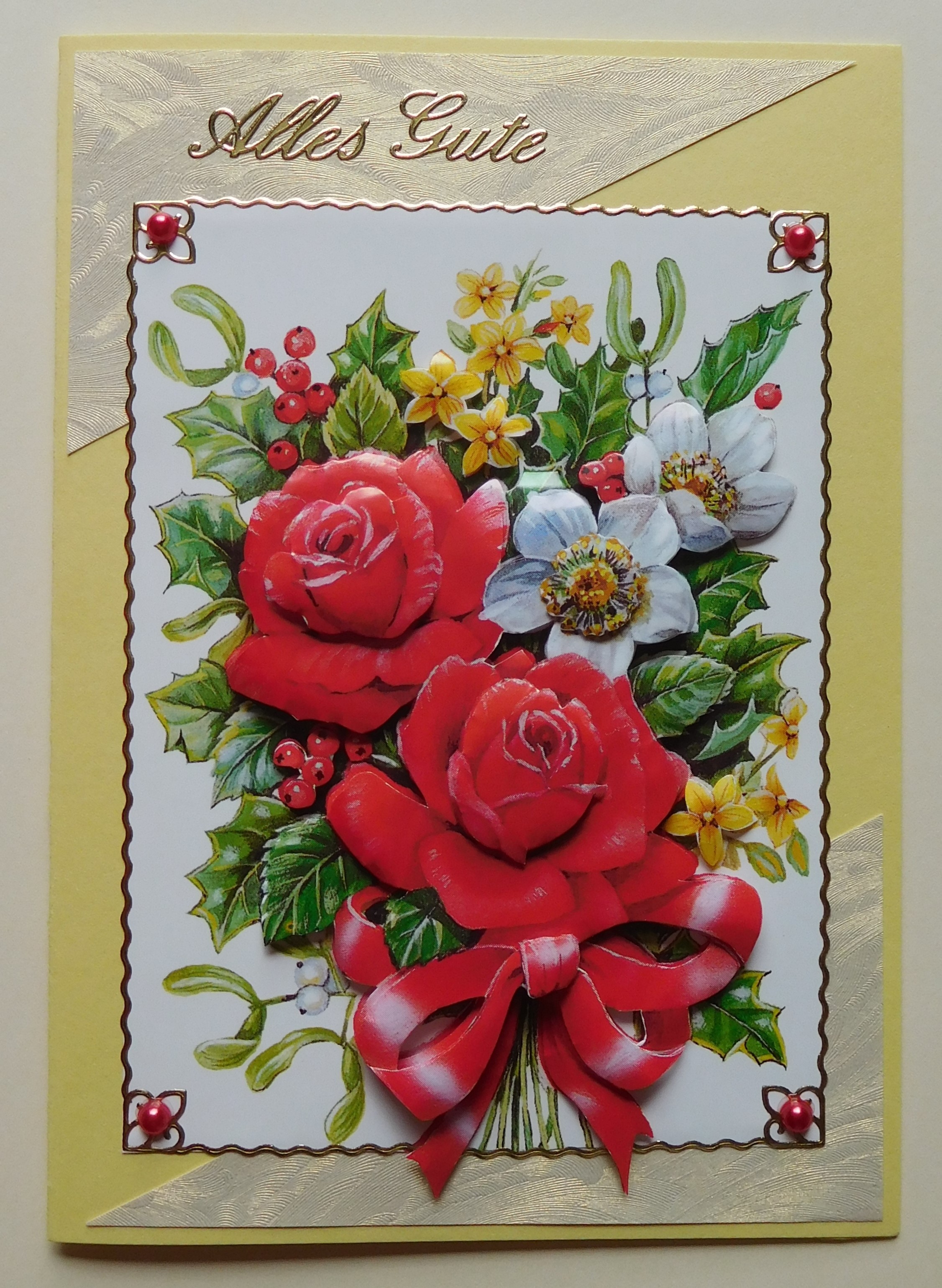 Festliche Grüße mit roten Rosen & Schleife