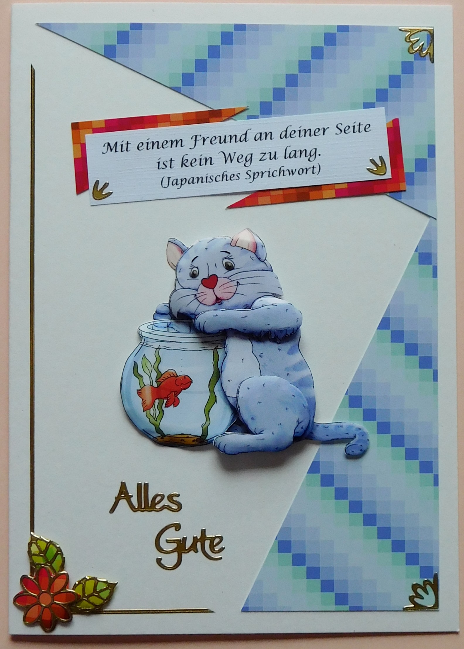 Freundschaftliche Grüße mit Katze & Goldfisch