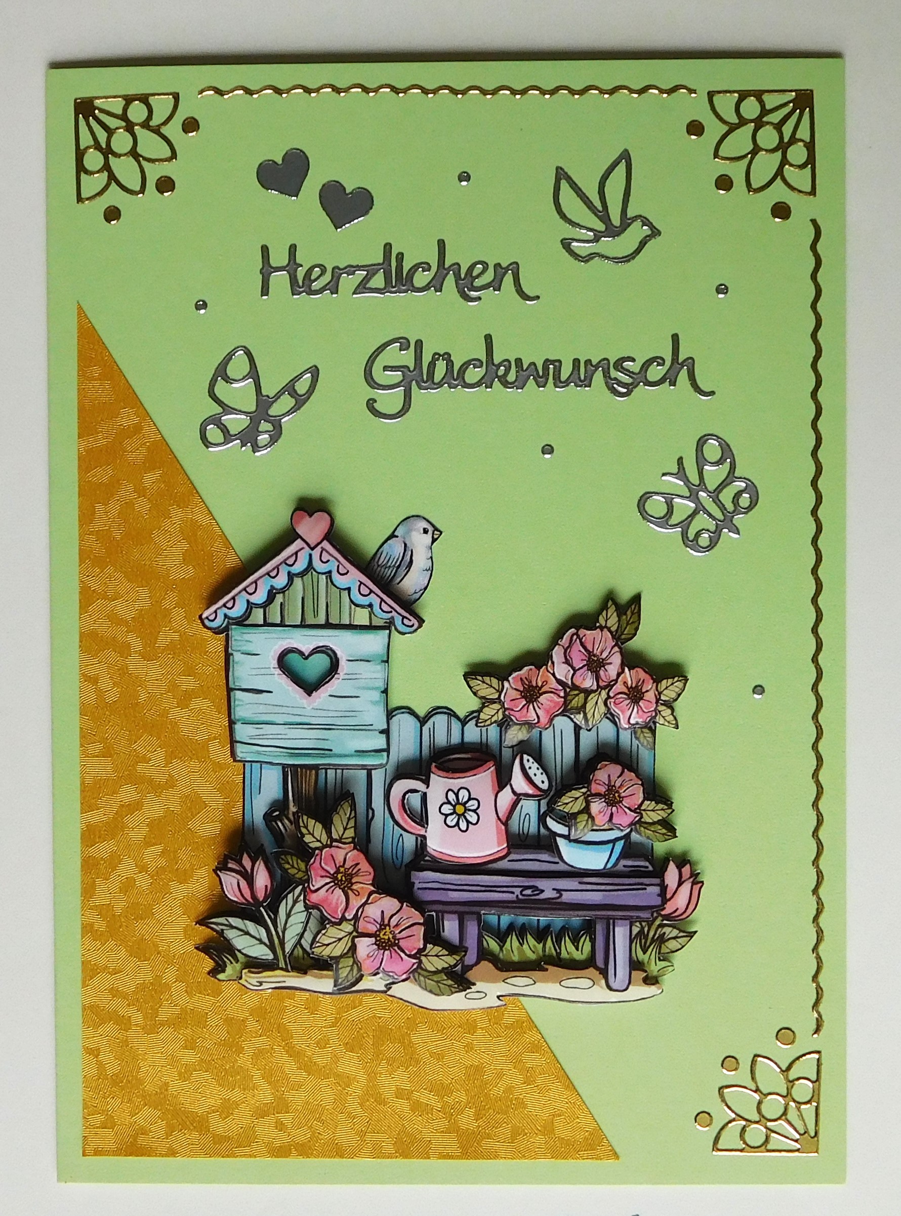 Herzlichen Glueckwunsch Karte mit Vogelhaus