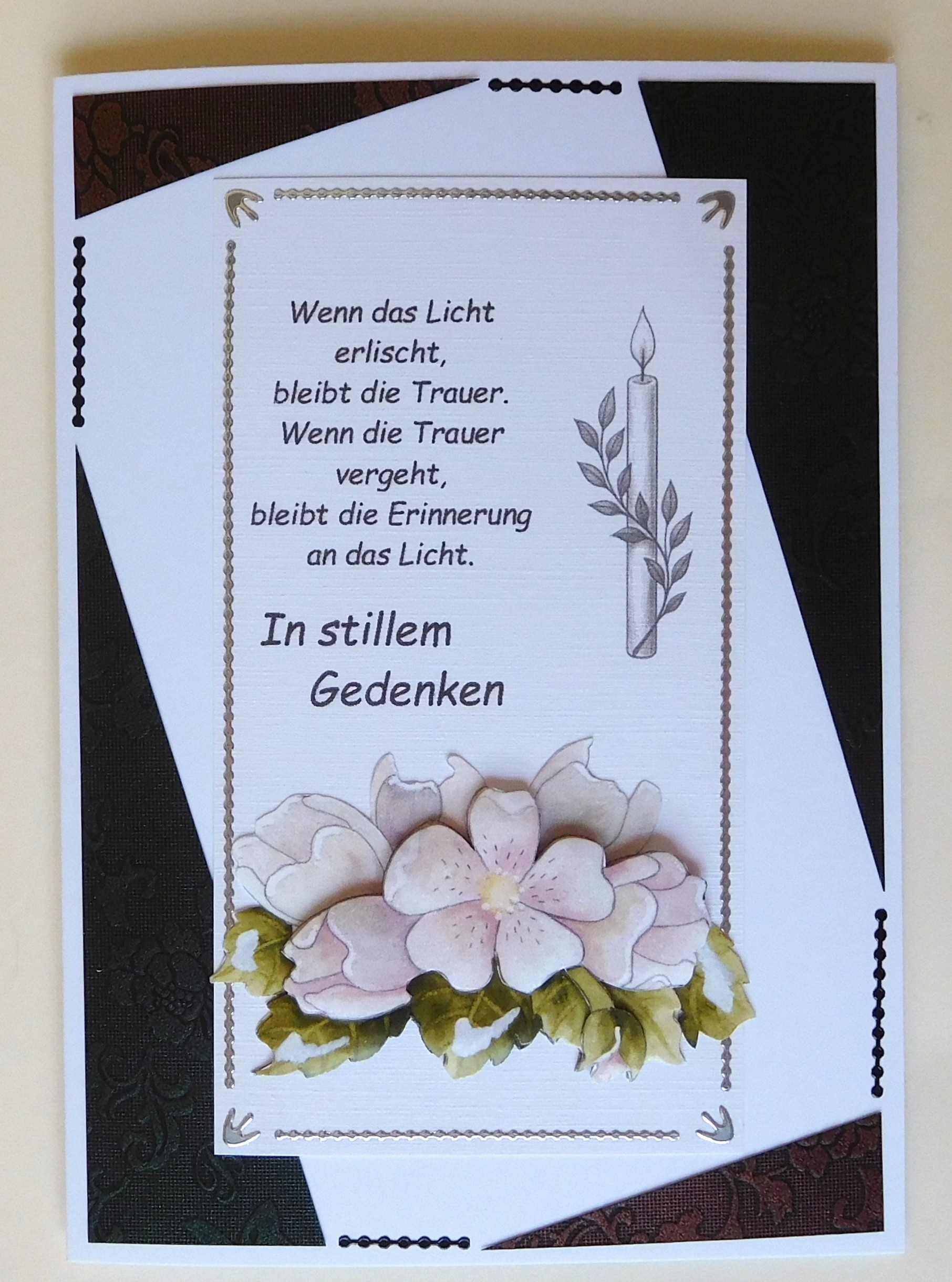 Trauerkarte in stillem Gedenken