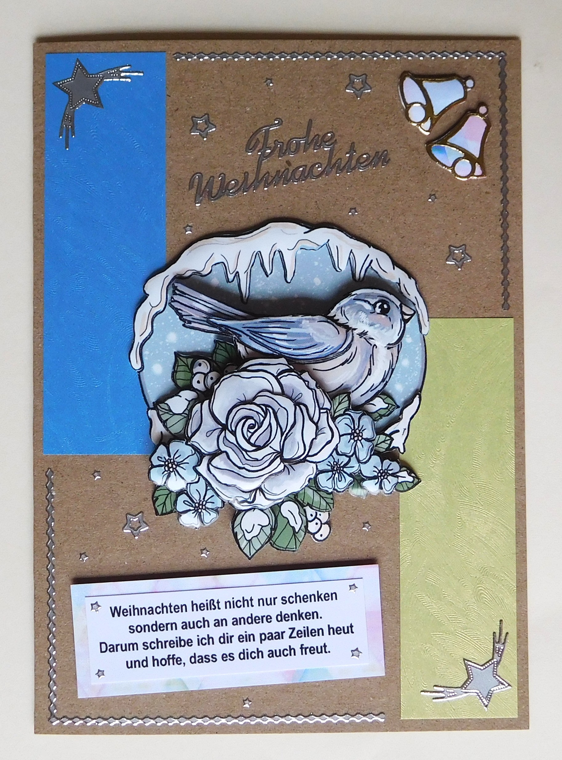 Weihnachtskarte mit Vogel und Rose