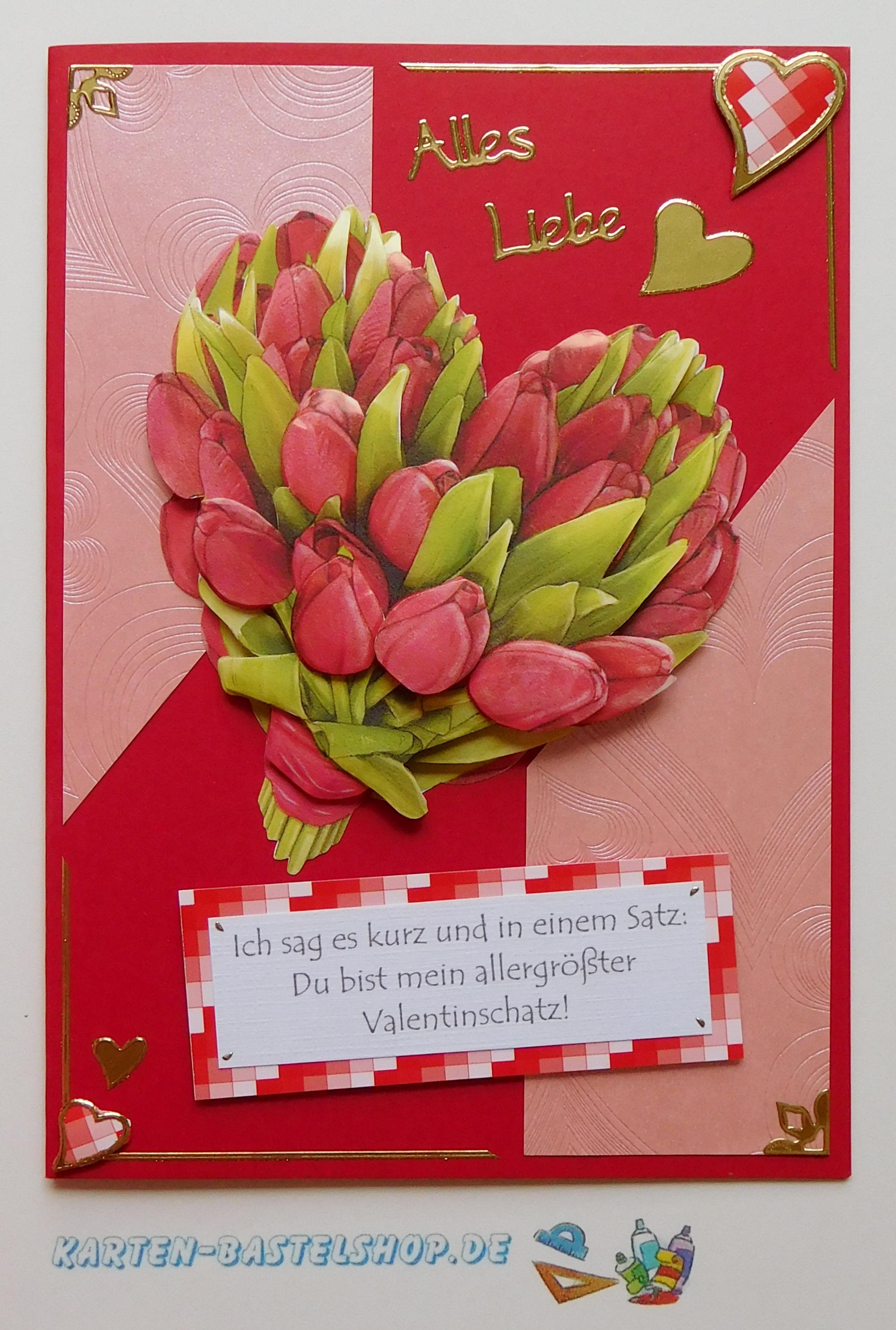 Valentinskarte mit rotem Tulpenherz