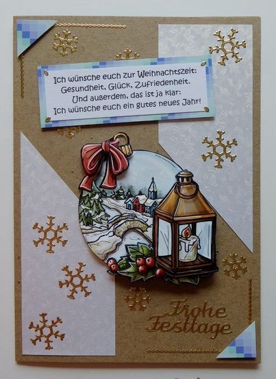 Weihnachtskarte mit Kugelmotiv und Laterne auf Naturkarton